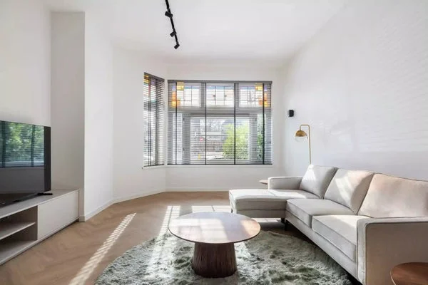 Rental property in Burgemeester de Raadtsingel 77, Dordrecht