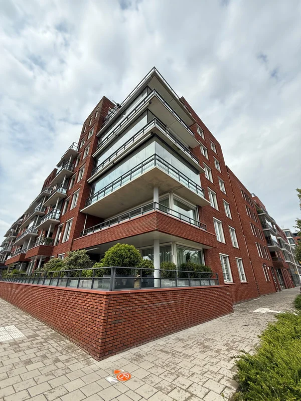 Rental property in Secretaris Verhoeffweg 11L, Naaldwijk