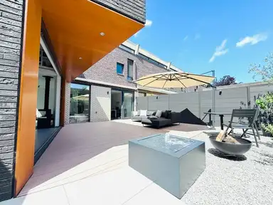 144m2 house to rent for 3400€/month in Laan van Van der Gaag 47, Delft