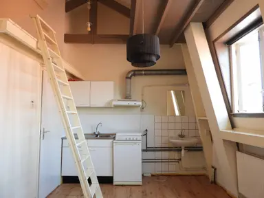 15m2 room to rent for 422€/month in Blauwstraat, Gouda