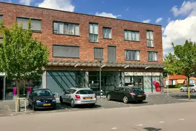 95m2 apartment to rent for 1485€/month in H. Leefsmastraat, Hengelo