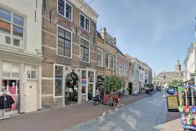 130m2 apartment to rent for 1250€/month in Papenstraat 8, Middelburg