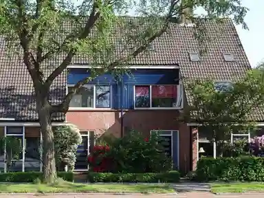 200m2 house to rent for 2500€/month in Emmalaan 9752, Haren