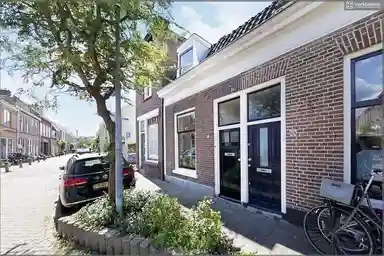house de 66m2 à louer pour 2395€/mois à Kapelstraat 66, Utrecht