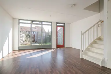 121m2 house to rent for 1570€/month in Koolhovenstraat 6, Barneveld