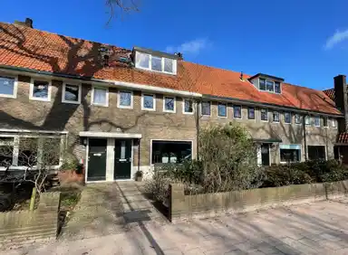111m2 house to rent for 2450€/month in Eemnesserweg 127, Hilversum
