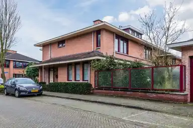 131m2 house to rent for 2650€/month in Clausstraat, Breda