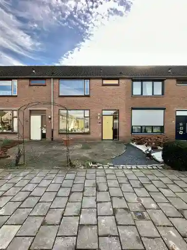 house di 107m2 in affitto a 1395€/mese a Mozarthof, Terneuzen