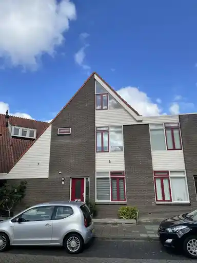 108m2 apartment to rent for 1131€/month in Alpherwetering 2741, Waddinxveen