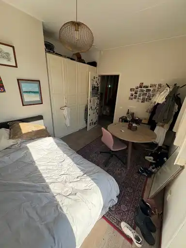 12m2 room te huur voor 475€/maand in Drie Octoberstraat 2A, Leiden