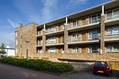 92m2 apartment to rent for 1235€/month in Simon Vestdijkstraat 33, Harderwijk