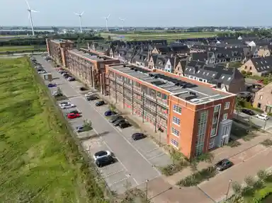 65m2 apartment to rent for 1123€/month in Parklaan 406, Waddinxveen