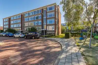 56m2 apartment to rent for 1026€/month in Marie Hoffmanlaan 43, Voorburg