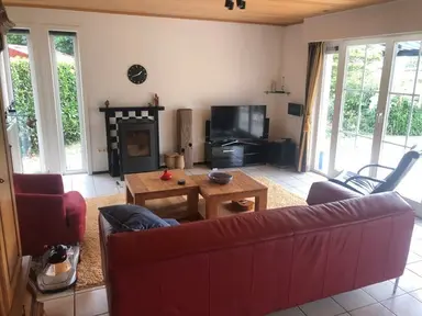 house di 139m2 in affitto a 1400€/mese a Spui 9, Axel