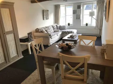 42m2 apartment te huur voor 950€/maand in Achter de Barakken 1C-02, Maastricht