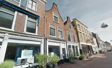 54m2 apartment te huur voor 1775€/maand in Klimmende Leeuwsteeg, Leiden