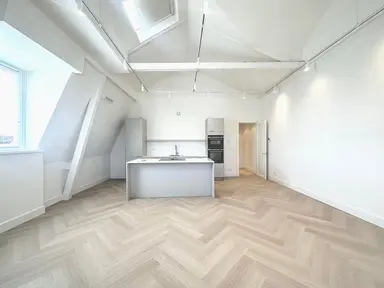 98m2 apartment te huur voor 3300€/maand in Saxenburgerstraat, Amsterdam