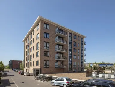 82m2 apartment te huur voor 1570€/maand in Adriaan van Royenlaan 84, Oegstgeest