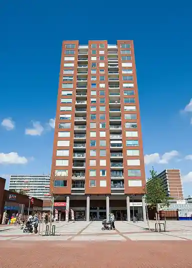110m2 apartment to rent for 1392€/month in Hesseplaats 283, Rotterdam