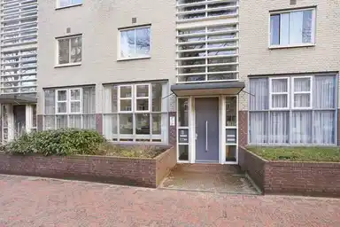 118m2 apartment to rent for 2500€/month in Louise Henriëttestraat 2, The Hague